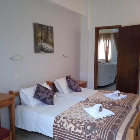 Villa Kaloudis Rooms 아기오스 게오르기오스 외부 사진