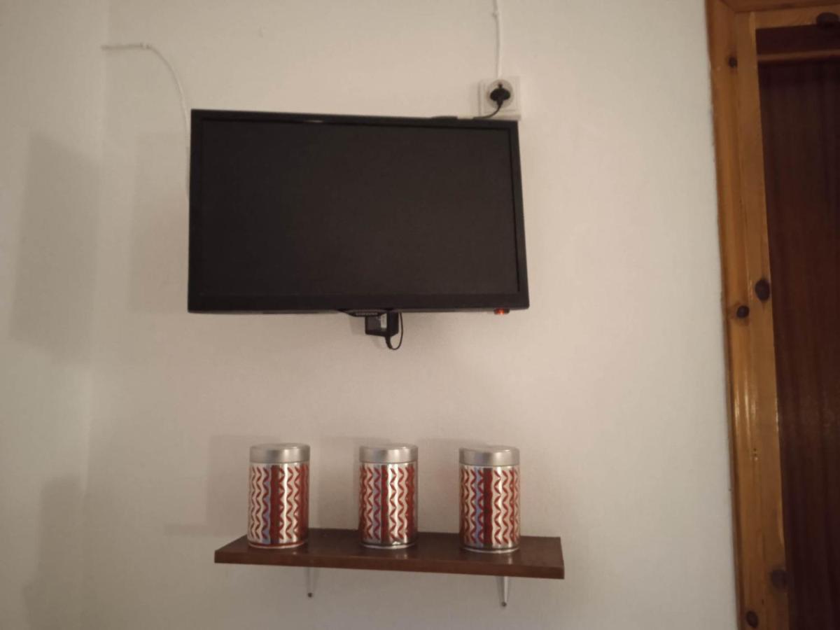 Villa Kaloudis Rooms 아기오스 게오르기오스 외부 사진