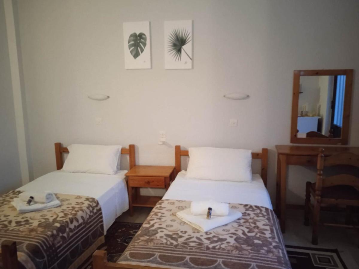 Villa Kaloudis Rooms 아기오스 게오르기오스 외부 사진
