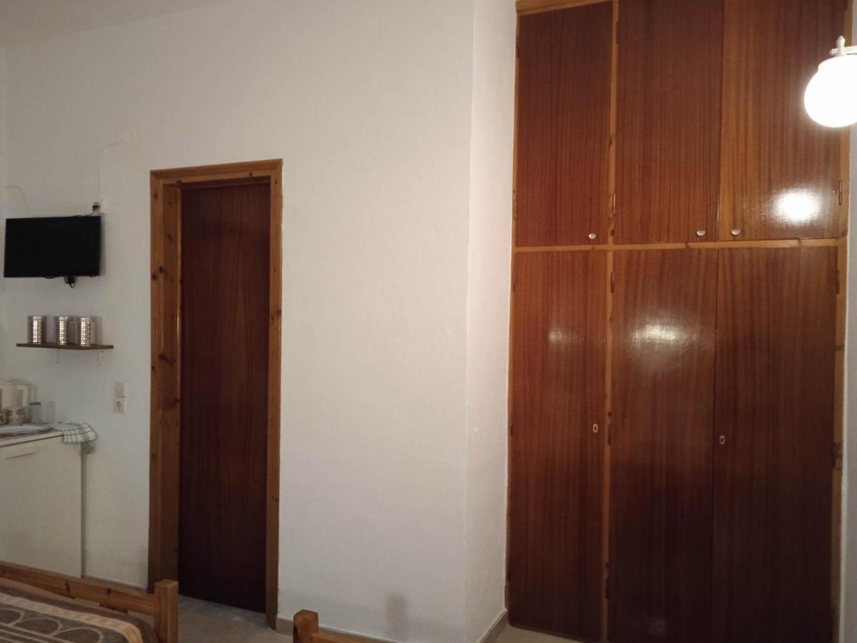 Villa Kaloudis Rooms 아기오스 게오르기오스 외부 사진